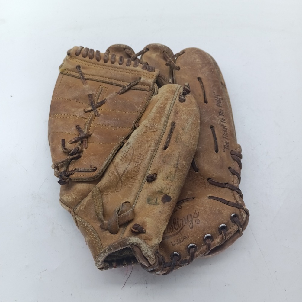 Vintage Rawlings Bob Grich XPG 26 Baseball Glove Right Hand Throw Made USA a11